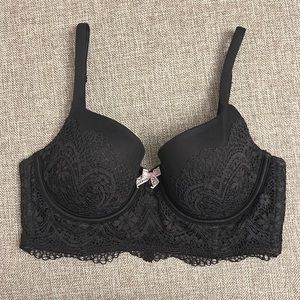 Victoria’s Secret Body by Victoria 32D